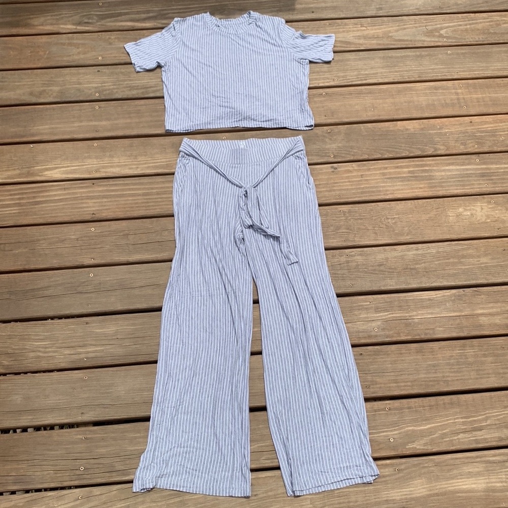 New York & Company Striped Cropped Top and Pant Set